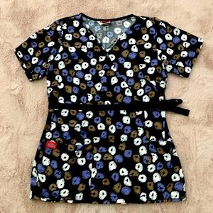 Dickies XS Black Printed Scrub Top